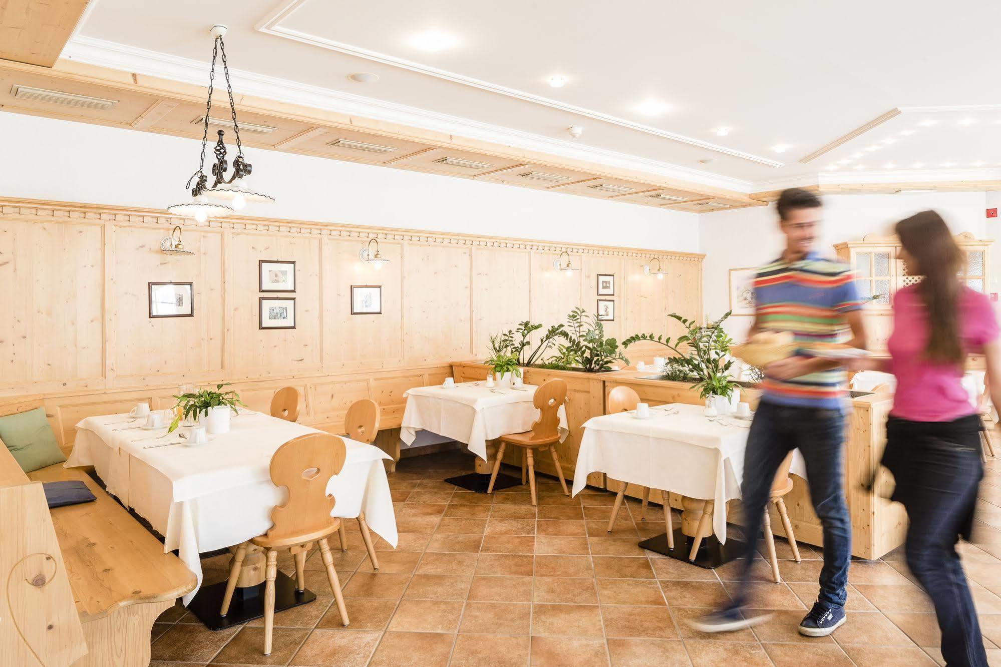 Hotel Vinschgerhof à Silandro Extérieur photo